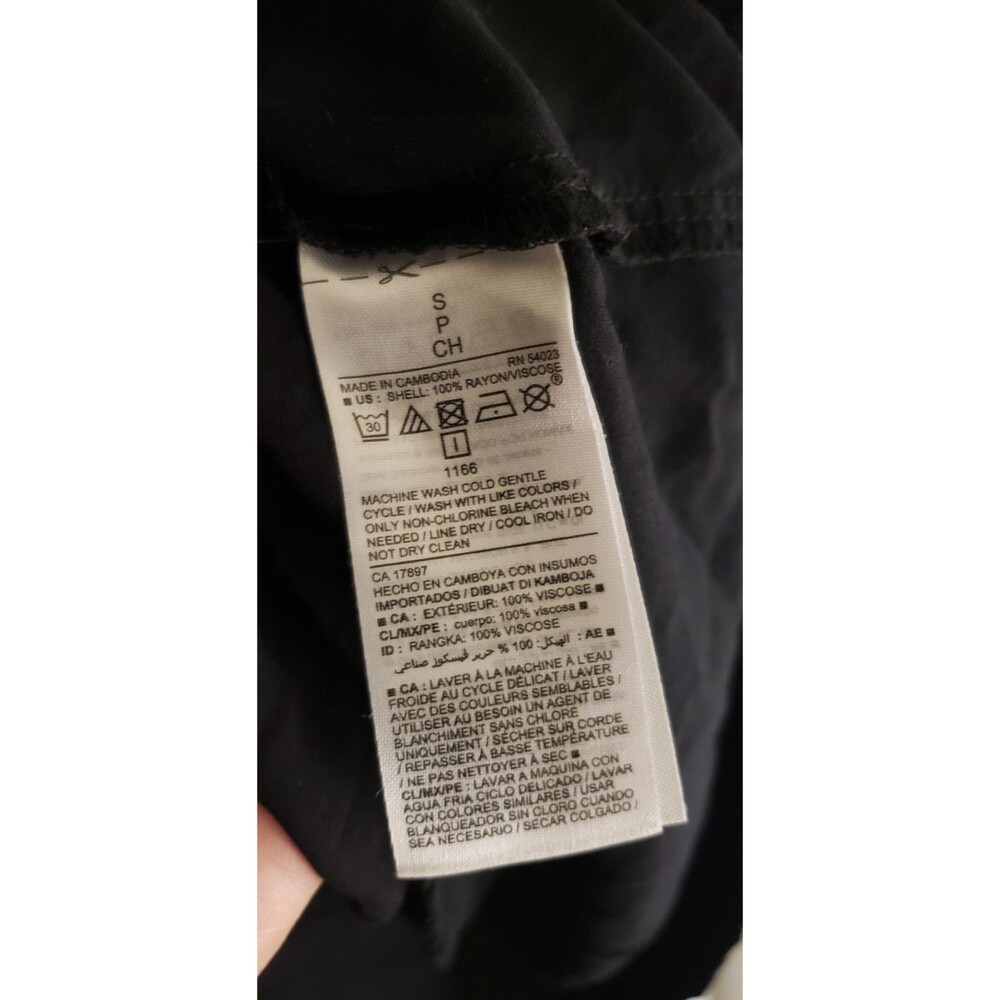 Old Navy Black Shift Dress Size Small Sleeveless Keyhole V Neck Rayon Mini - Picture 2 of 4